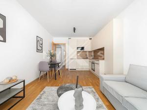 Prodej bytu 2+kk, Praha - Vysočany, Smržových, 52 m2