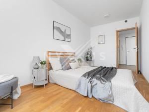Prodej bytu 2+kk, Praha - Vysočany, Smržových, 52 m2
