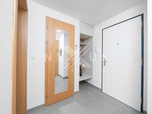 Prodej bytu 2+kk, Praha - Vysočany, Smržových, 52 m2