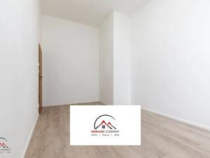 Pronájem bytu 2+kk, Ostrava, Křišťanova, 41 m2