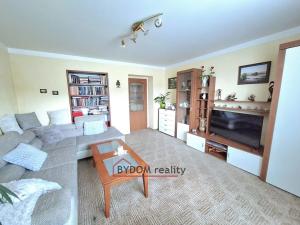 Prodej bytu 2+1, Tlučná, V Rybníčkách, 62 m2