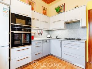 Prodej bytu 2+1, Dešná - Rancířov, 61 m2