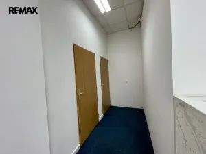 Pronájem obchodního prostoru, Třebíč - Vnitřní Město, Karlovo nám., 219 m2