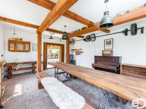 Prodej rodinného domu, Mladějov, 320 m2