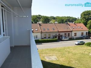 Pronájem bytu 2+kk, Kralupy nad Vltavou, sídl. V Zátiší, 40 m2