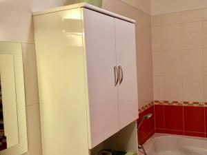 Prodej bytu 2+kk, Karlovy Vary, Jateční, 73 m2