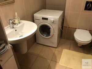 Prodej bytu 2+kk, Karlovy Vary, Jateční, 74 m2