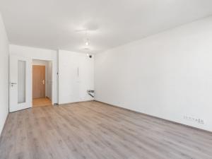 Prodej bytu 1+kk, Praha - Háje, Sochorcova, 32 m2