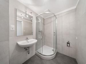 Prodej bytu 1+kk, Praha - Háje, Sochorcova, 32 m2