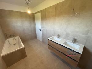 Prodej rodinného domu, Praha - Kolovraty, Denivková, 105 m2