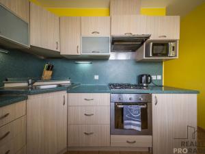 Prodej bytu 2+1, Hodonín, Družstevní čtvrť, 56 m2