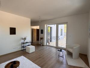 Prodej bytu 5+kk, Praha - Běchovice, Pplk. Nováčka, 140 m2