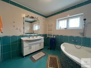 Prodej rodinného domu, Kolová, 164 m2