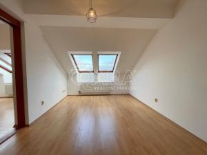 Pronájem bytu 3+1, Praha - Smíchov, Lidická, 93 m2