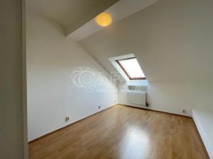Pronájem bytu 3+1, Praha - Smíchov, Lidická, 93 m2