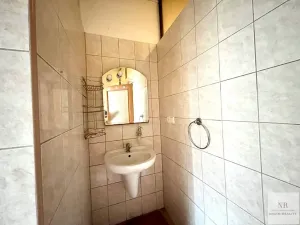 Prodej bytu 4+1, Karlovy Vary, Závodu míru, 125 m2