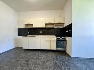 Prodej bytu 3+1, Česká Ves, Jánského, 89 m2