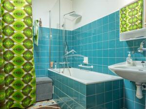 Prodej rodinného domu, Kostelec, 330 m2