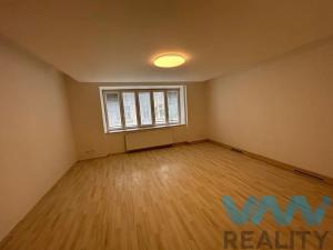 Pronájem bytu 1+1, Opava, Alšova, 55 m2