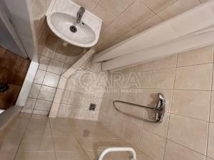 Prodej bytu 2+kk, Praha - Košíře, Holečkova, 39 m2