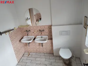 Prodej rodinného domu, Petrohrad, 151 m2