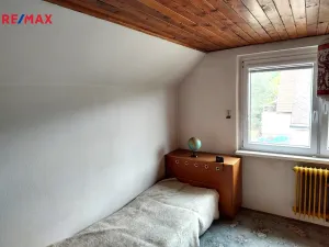 Prodej rodinného domu, Petrohrad, 151 m2