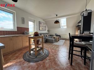 Prodej bytu 3+kk, Velká Bystřice, Na Vyhlídce, 64 m2