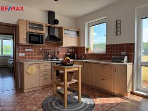 Prodej bytu 3+kk, Velká Bystřice, Na Vyhlídce, 64 m2