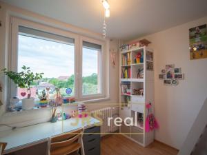 Prodej bytu 3+1, Veselí nad Moravou, náměstí Míru, 74 m2