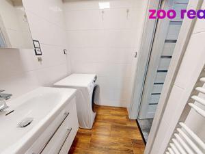 Prodej bytu 2+1, Strakonice, Bezděkovská, 55 m2