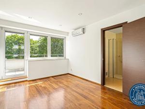 Prodej vily, Praha - Troja, Trojská, 348 m2