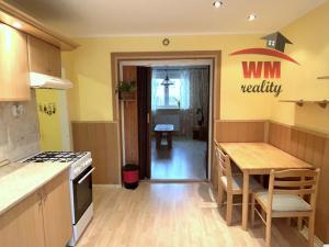 Prodej bytu 2+1, Ostrov, Lidická, 56 m2
