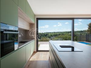 Prodej rodinného domu, Statenice, Nad Vinicí, 270 m2