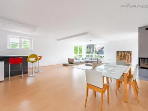 Pronájem rodinného domu, Čakov, 270 m2