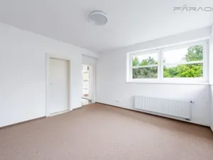 Pronájem rodinného domu, Čakov, 270 m2