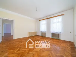 Prodej výrobních prostor, Tršice, 1000 m2