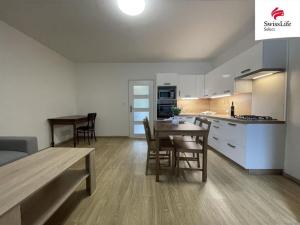 Pronájem bytu 2+kk, Brno, Molákova, 40 m2
