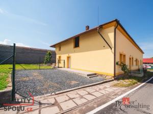 Prodej bytu 2+kk, Hořany, 52 m2