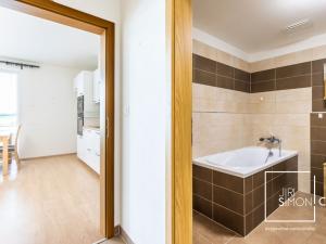 Prodej bytu 2+kk, Hostivice, Ječná, 48 m2