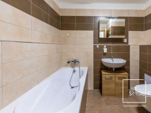 Prodej bytu 2+kk, Hostivice, Ječná, 48 m2