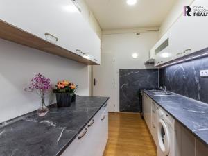 Prodej bytu 2+1, Praha - Bubeneč, Jaselská, 60 m2