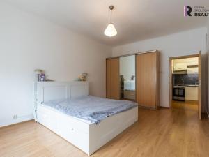 Prodej bytu 2+1, Praha - Bubeneč, Jaselská, 60 m2