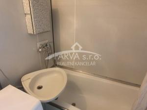 Pronájem bytu 2+1, Plzeň - Lobzy, Polední, 60 m2