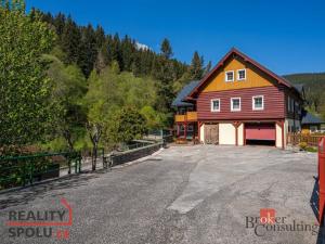 Prodej ubytování, Malá Úpa - Dolní Malá Úpa, 526 m2