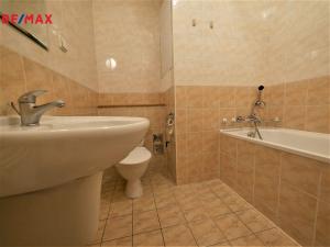 Prodej bytu 1+kk, Praha - Strašnice, Vinohradská, 28 m2