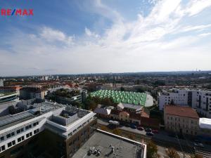 Prodej bytu 1+kk, Praha - Strašnice, Vinohradská, 28 m2