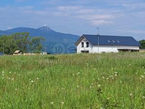 Prodej pozemku pro bydlení, Jeřmanice, Sněhová, 1500 m2