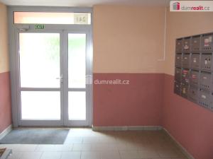 Pronájem bytu 3+1, Děčín - Děčín IX-Bynov, Na Pěšině, 67 m2