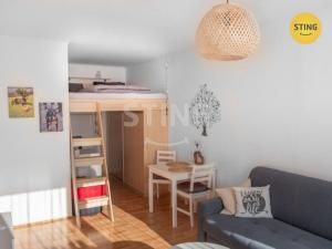 Prodej bytu 2+kk, Mělník, Vlasákova, 43 m2