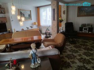 Prodej rodinného domu, Oloví, Horní Ulice, 90 m2